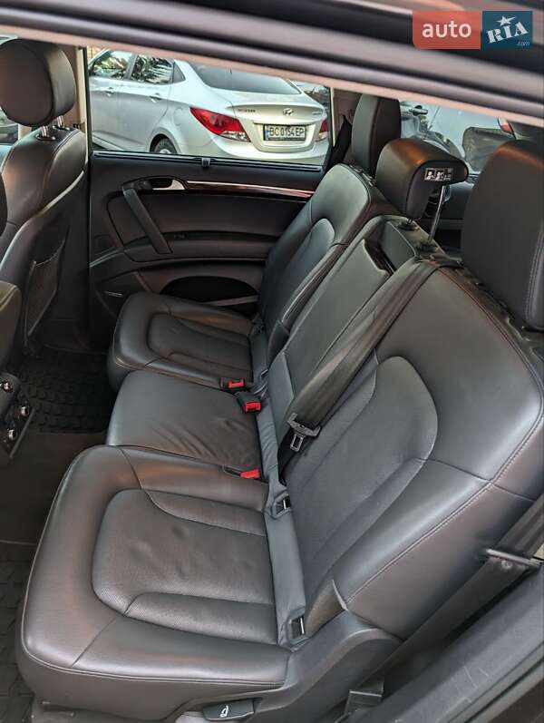 Внедорожник / Кроссовер Audi Q7 2015 в Львове
