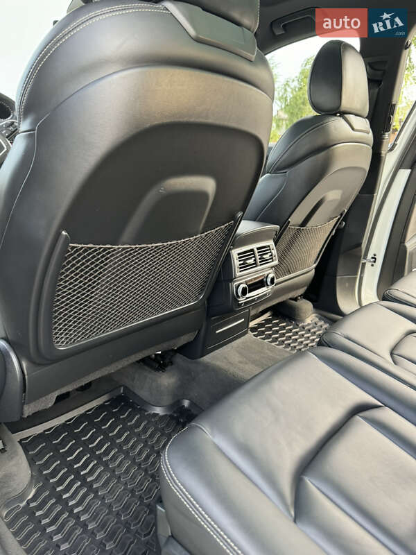Позашляховик / Кросовер Audi Q7 2015 в Ізмаїлі