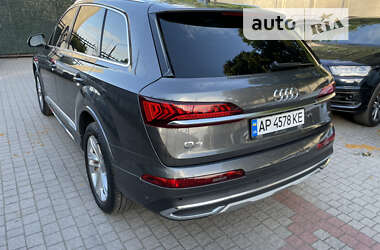 Позашляховик / Кросовер Audi Q7 2021 в Дніпрі