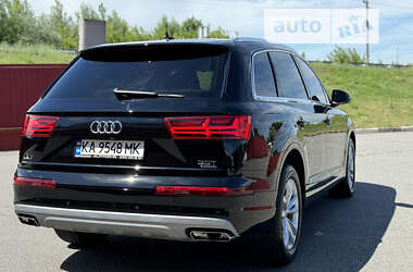 Внедорожник / Кроссовер Audi Q7 2016 в Киеве