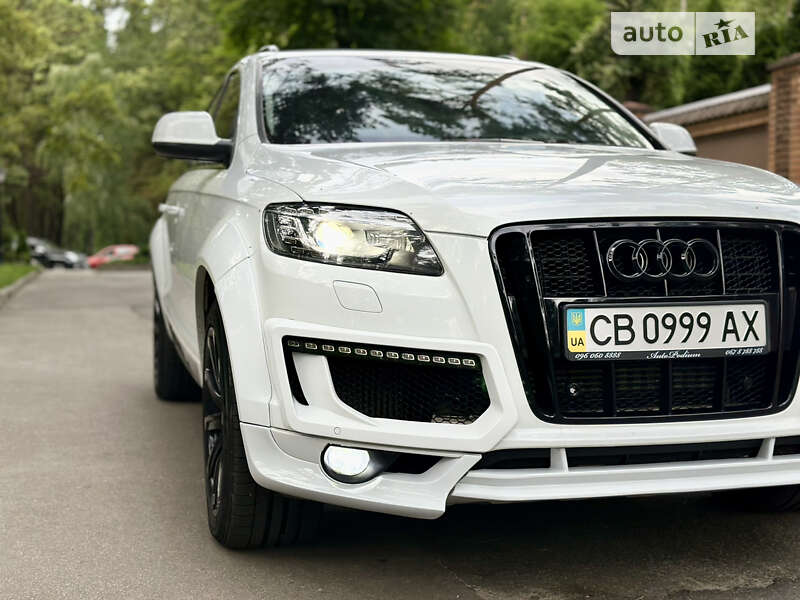 Внедорожник / Кроссовер Audi Q7 2013 в Чернигове
