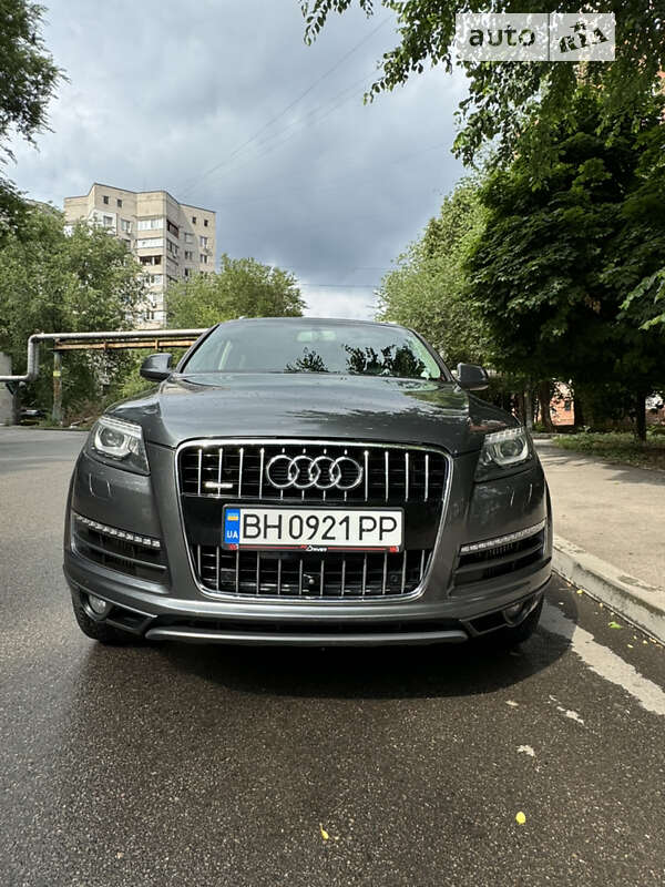 Audi Q7 2013