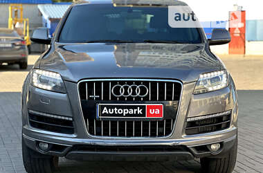 Внедорожник / Кроссовер Audi Q7 2012 в Одессе