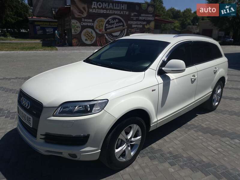 Позашляховик / Кросовер Audi Q7 2008 в Звягелі