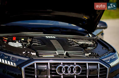 Внедорожник / Кроссовер Audi Q7 2019 в Ровно