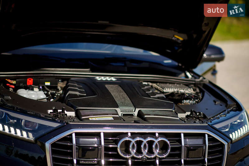 Внедорожник / Кроссовер Audi Q7 2019 в Ровно