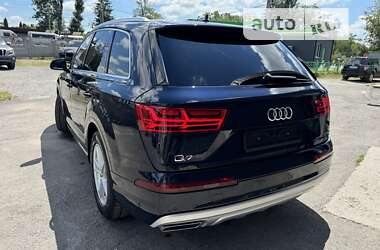 Внедорожник / Кроссовер Audi Q7 2017 в Тернополе