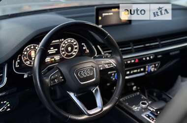 Позашляховик / Кросовер Audi Q7 2015 в Одесі