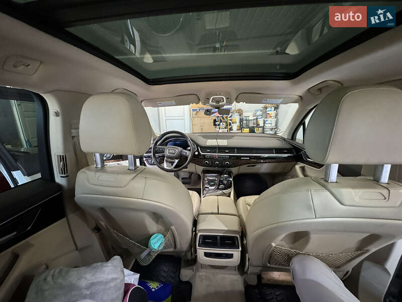 Позашляховик / Кросовер Audi Q7 2017 в Одесі