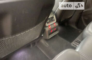 Позашляховик / Кросовер Audi Q7 2013 в Дубні