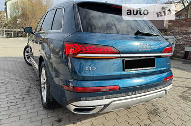 Внедорожник / Кроссовер Audi Q7 2022 в Львове