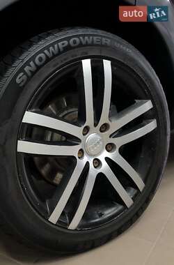 Внедорожник / Кроссовер Audi Q7 2008 в 
