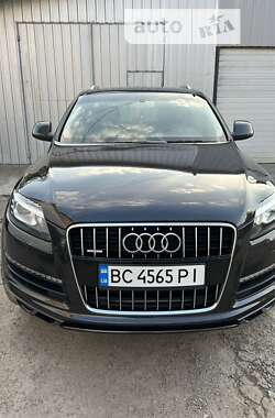 Внедорожник / Кроссовер Audi Q7 2014 в Городке