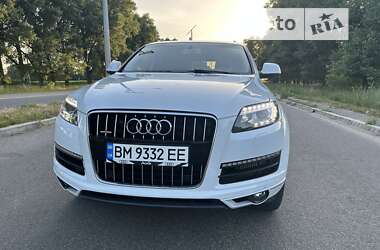 Позашляховик / Кросовер Audi Q7 2015 в Ромнах