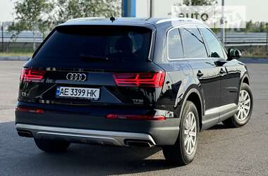Внедорожник / Кроссовер Audi Q7 2016 в Днепре