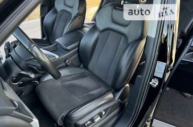 Внедорожник / Кроссовер Audi Q7 2016 в Днепре