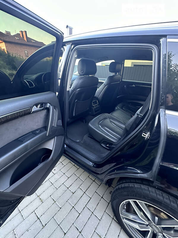 Внедорожник / Кроссовер Audi Q7 2013 в Хмельницком