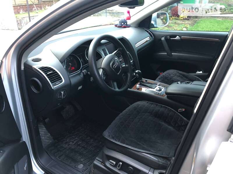 Внедорожник / Кроссовер Audi Q7 2010 в Ивано-Франковске