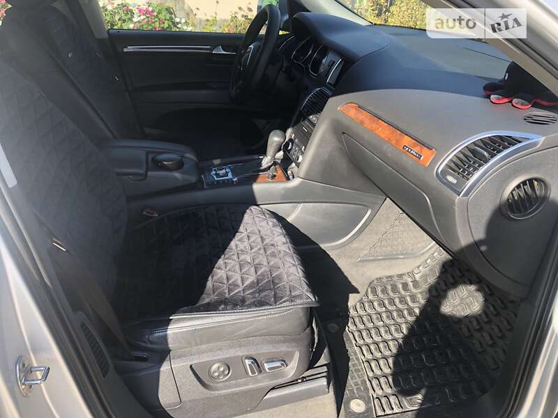 Внедорожник / Кроссовер Audi Q7 2010 в Ивано-Франковске