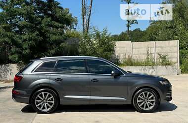 Внедорожник / Кроссовер Audi Q7 2018 в Киеве