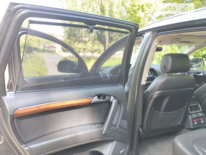 Позашляховик / Кросовер Audi Q7 2013 в Рівному фото 26 Позашляховик / Кросовер Audi Q7 2013 в Рівному