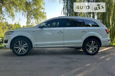 Позашляховик / Кросовер Audi Q7 2014 в Рівному