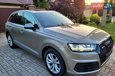 Внедорожник / Кроссовер Audi Q7 2017 в Запорожье
