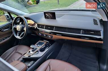 Внедорожник / Кроссовер Audi Q7 2017 в Запорожье