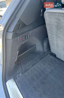 Внедорожник / Кроссовер Audi Q7 2020 в 