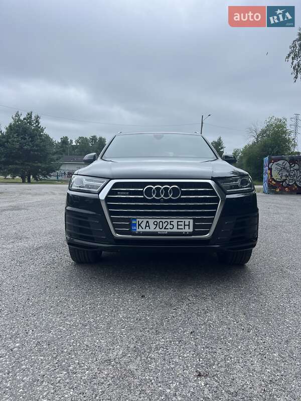 Позашляховик / Кросовер Audi Q7 2016 в Києві фото 5 Позашляховик / Кросовер Audi Q7 2016 в Києві