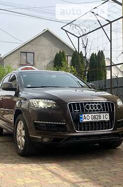 Внедорожник / Кроссовер Audi Q7 2012 в Ужгороде