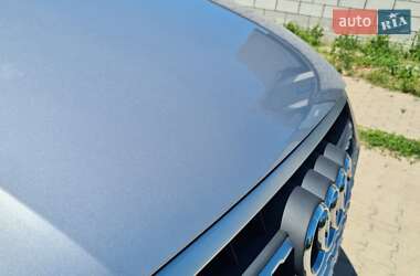 Внедорожник / Кроссовер Audi Q7 2017 в 