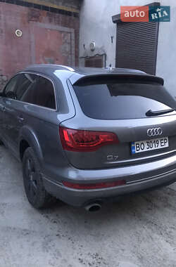 Внедорожник / Кроссовер Audi Q7 2013 в 