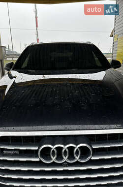 Внедорожник / Кроссовер Audi Q7 2017 в Киеве