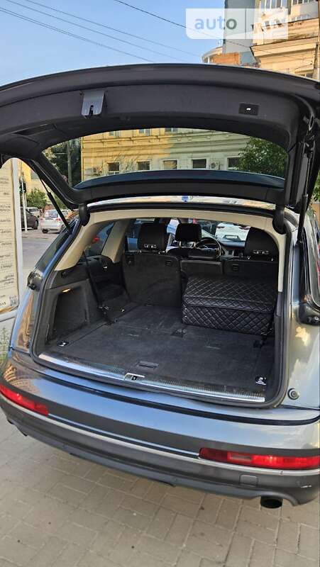 Внедорожник / Кроссовер Audi Q7 2012 в Одессе