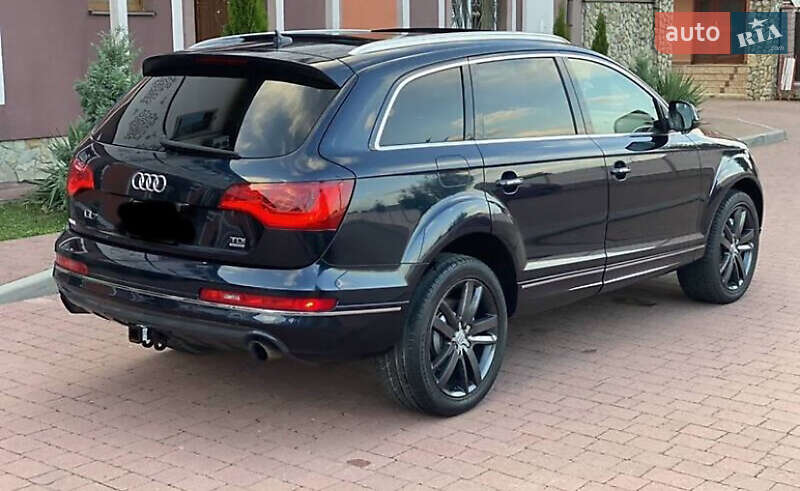 Внедорожник / Кроссовер Audi Q7 2010 в Тернополе