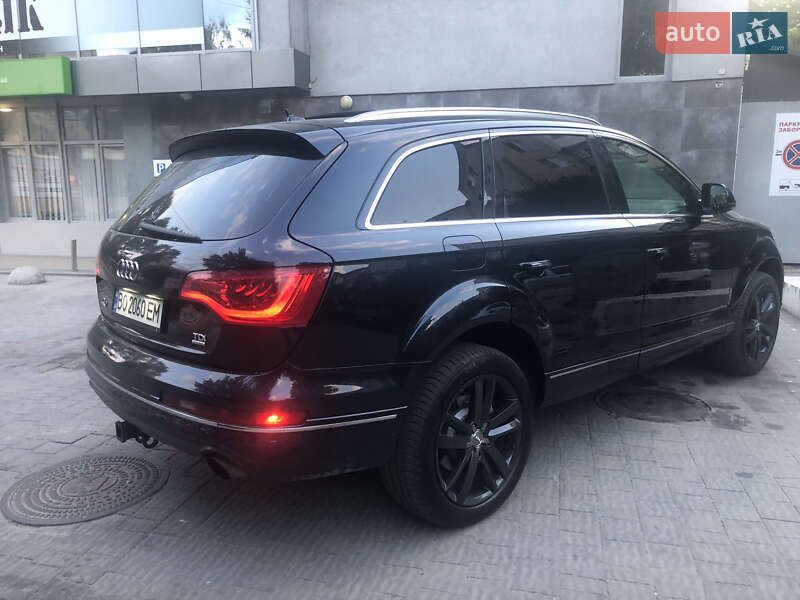 Внедорожник / Кроссовер Audi Q7 2010 в Тернополе