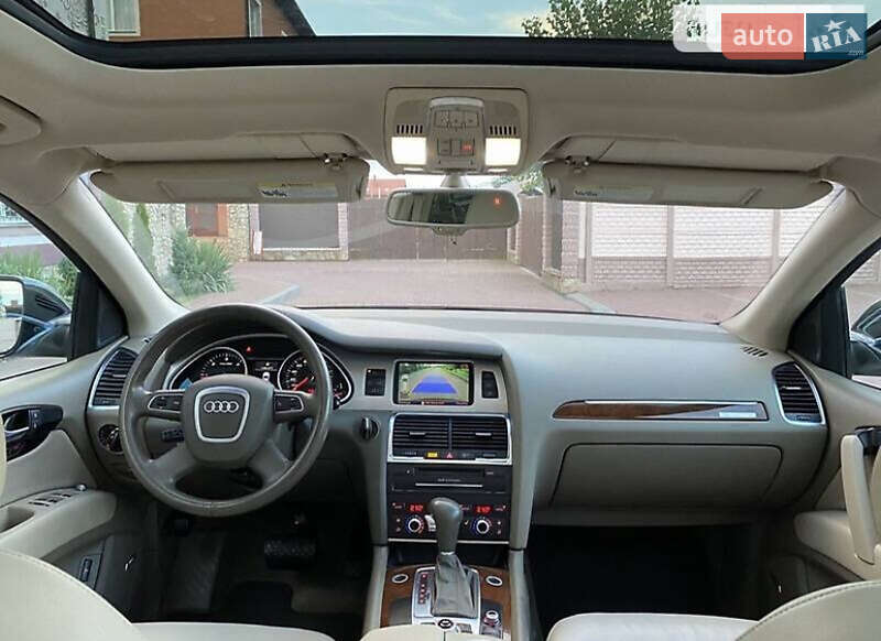 Внедорожник / Кроссовер Audi Q7 2010 в Тернополе