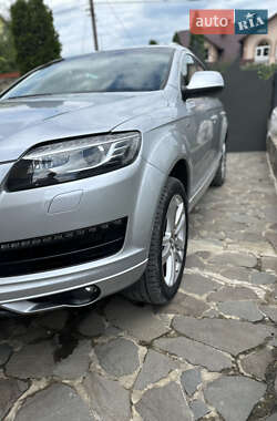 Внедорожник / Кроссовер Audi Q7 2009 в Черновцах