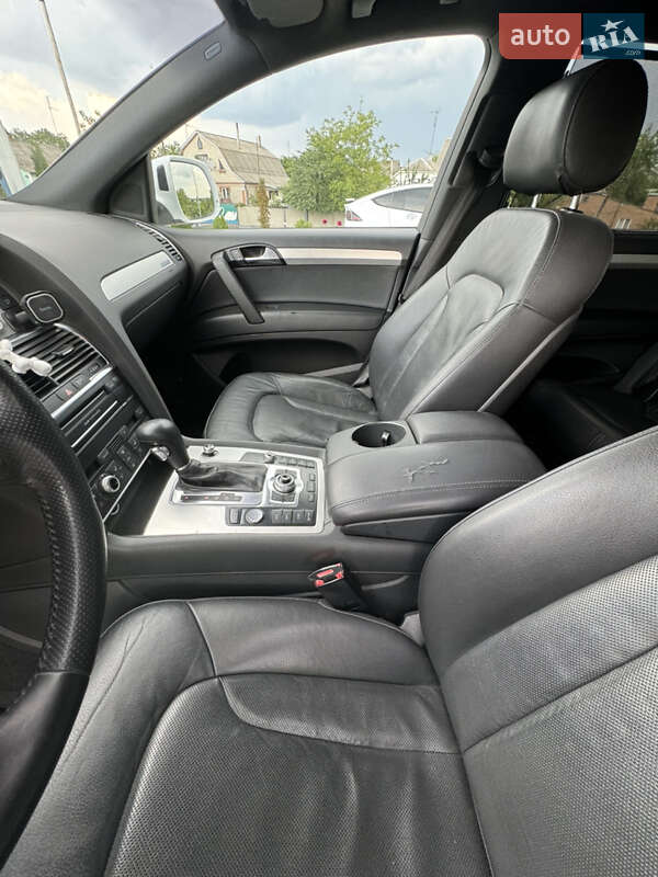 Позашляховик / Кросовер Audi Q7 2011 в Вінниці