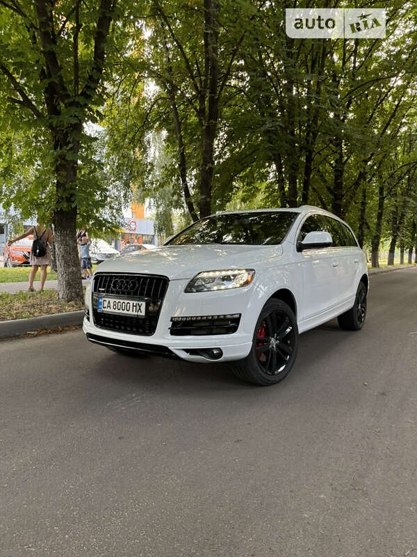 Внедорожник / Кроссовер Audi Q7 2013 в Черкассах