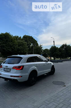 Внедорожник / Кроссовер Audi Q7 2013 в Черкассах