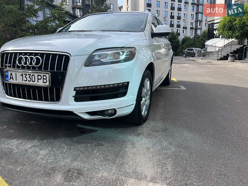 Внедорожник / Кроссовер Audi Q7 2012 в Софиевской Борщаговке