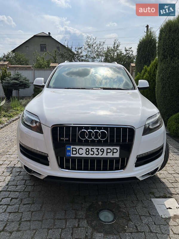 Позашляховик / Кросовер Audi Q7 2011 в Самборі