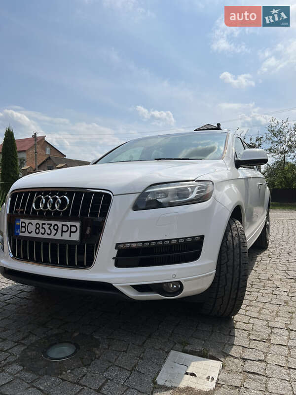 Позашляховик / Кросовер Audi Q7 2011 в Самборі