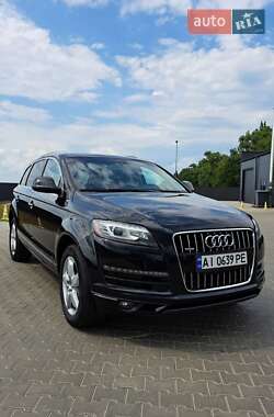Внедорожник / Кроссовер Audi Q7 2013 в 