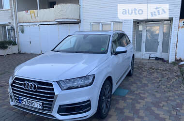 Внедорожник / Кроссовер Audi Q7 2017 в Одессе