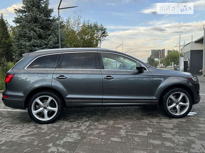 Внедорожник / Кроссовер Audi Q7 2012 в Луцке