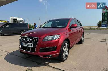 Внедорожник / Кроссовер Audi Q7 2011 в 