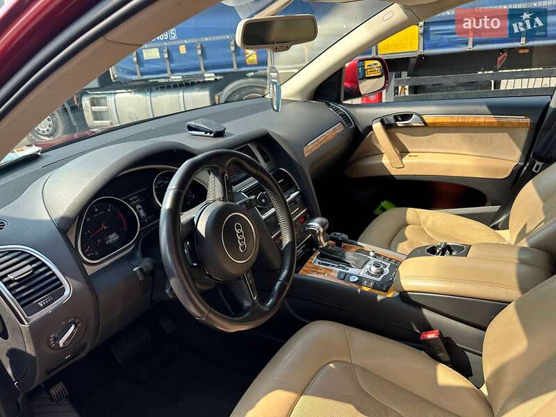 Позашляховик / Кросовер Audi Q7 2011 в Одесі